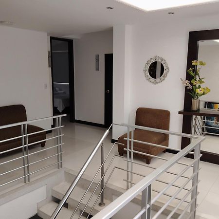 Hotel Premium House Floridablanca Bagian luar foto