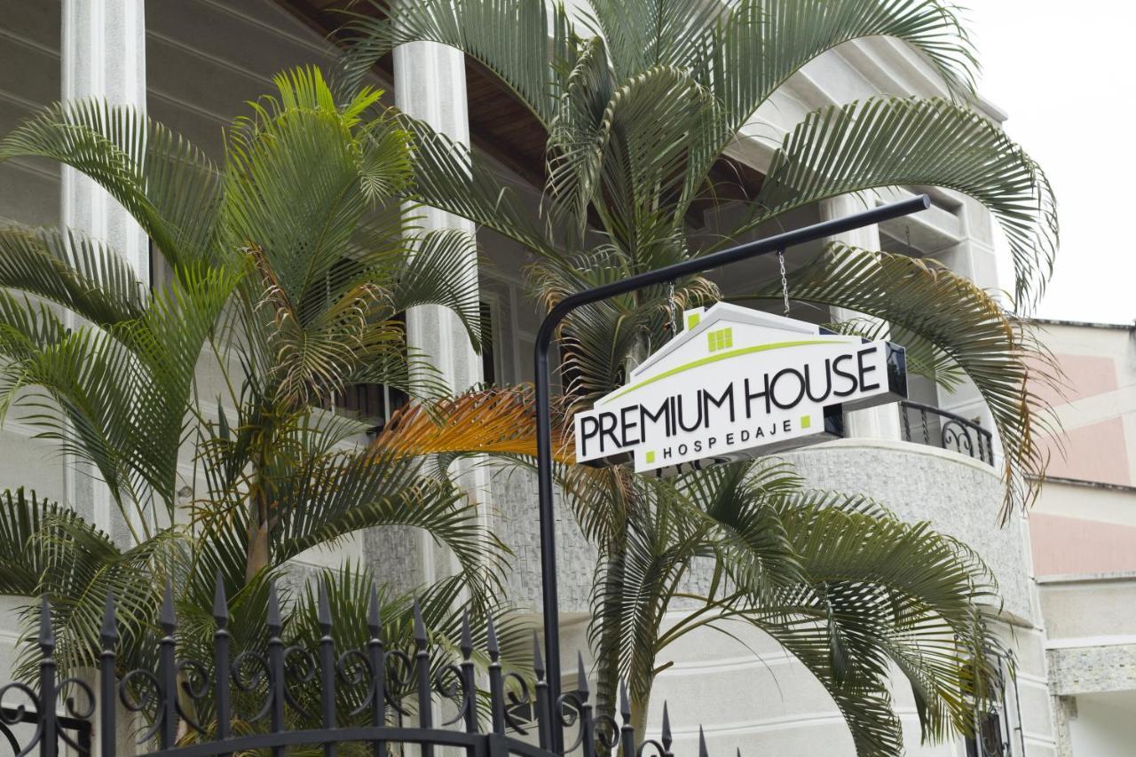 Hotel Premium House Floridablanca Bagian luar foto