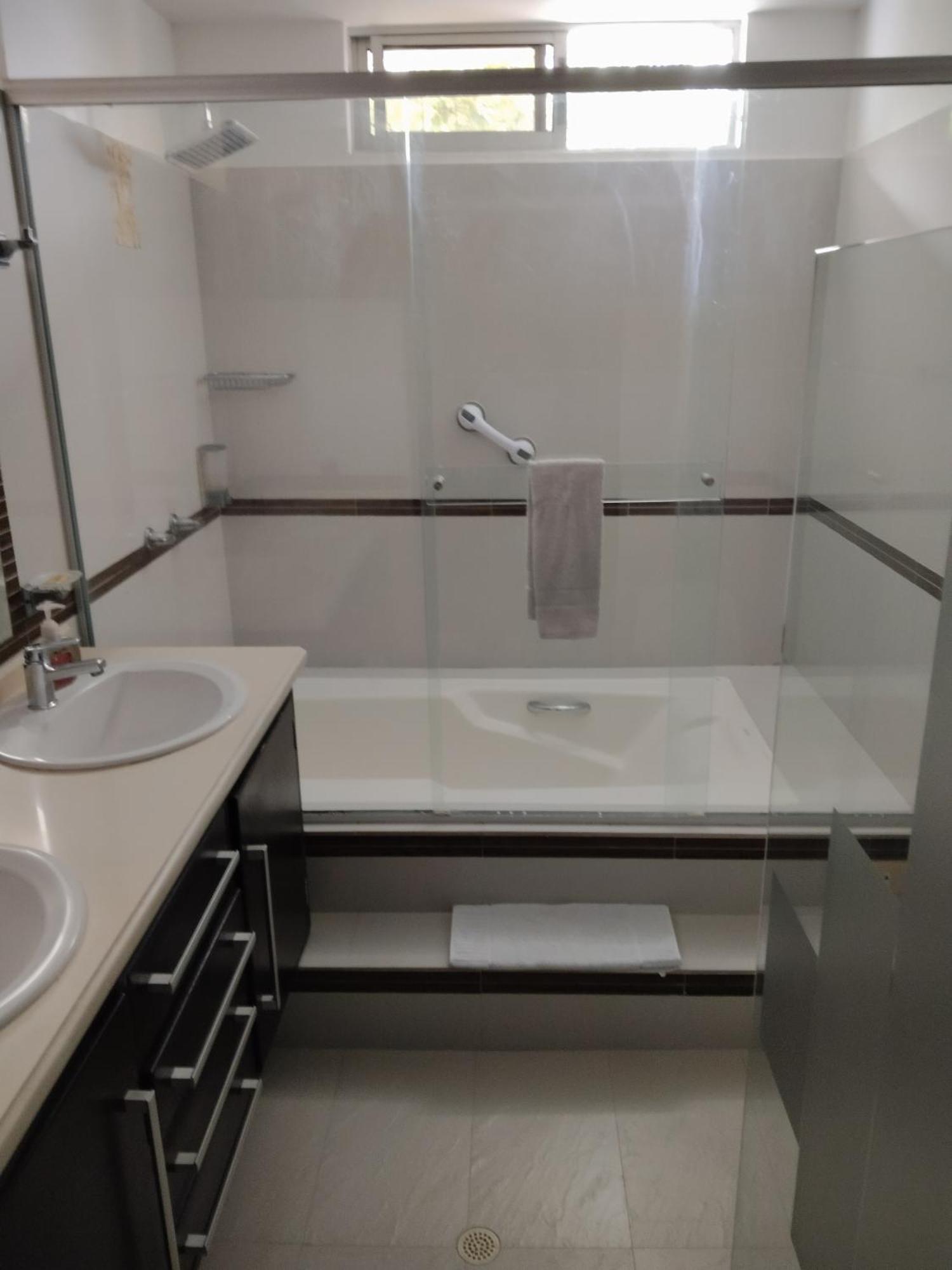 Hotel Premium House Floridablanca Bagian luar foto