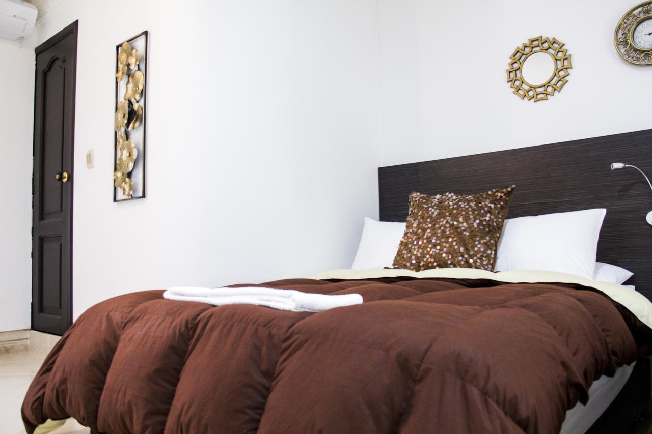 Hotel Premium House Floridablanca Bagian luar foto