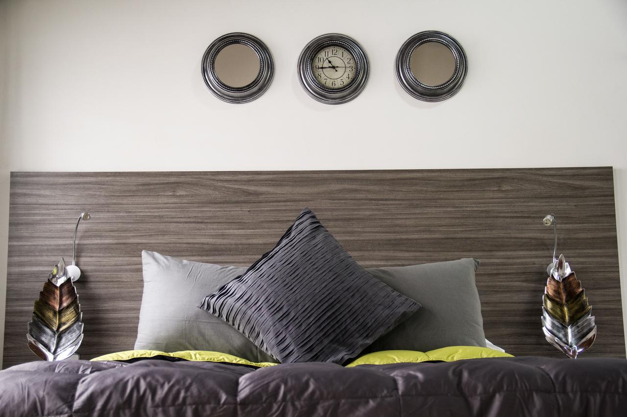 Hotel Premium House Floridablanca Bagian luar foto