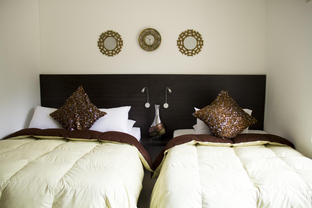 Hotel Premium House Floridablanca Bagian luar foto