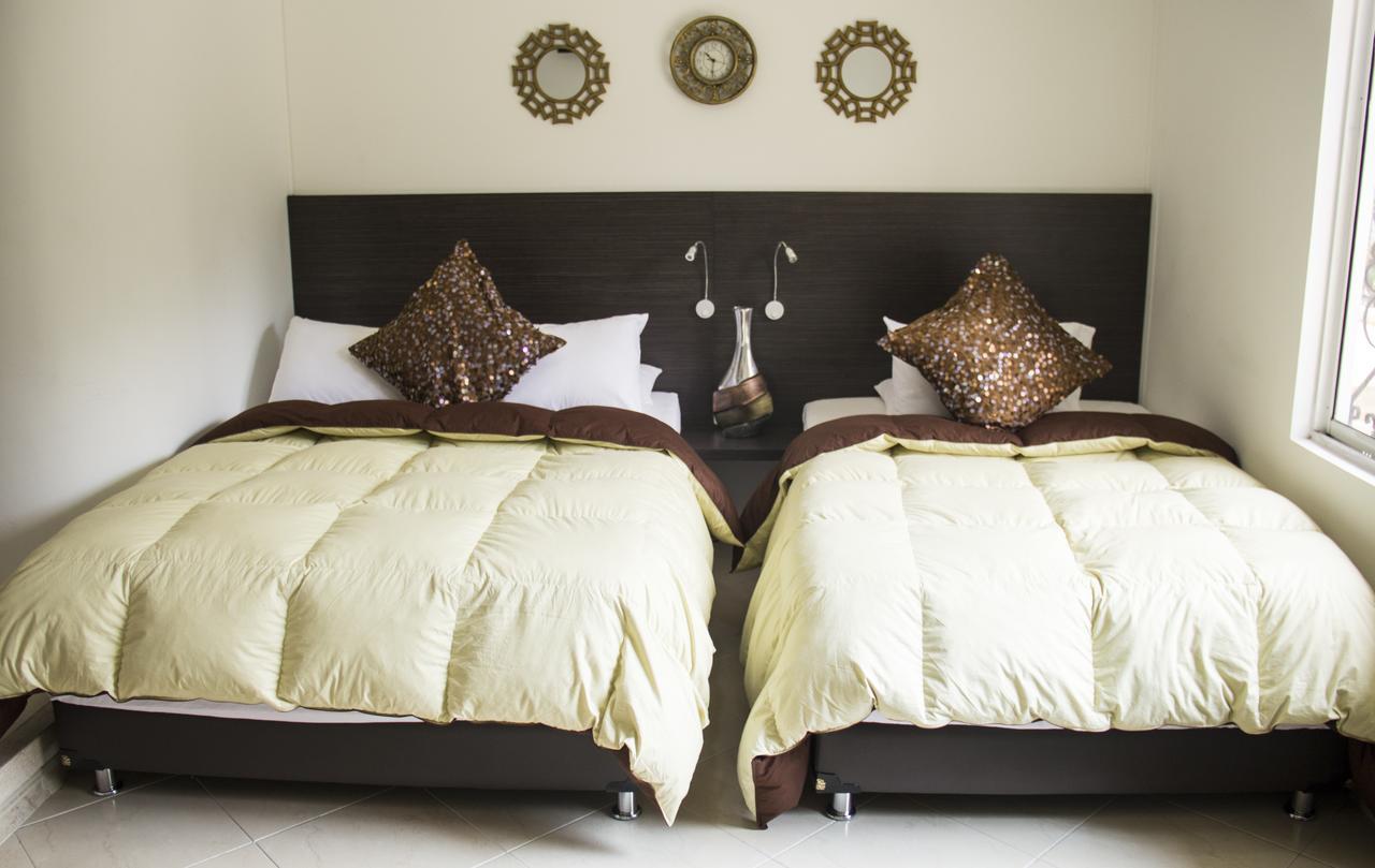 Hotel Premium House Floridablanca Bagian luar foto